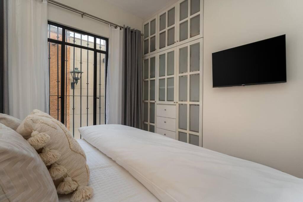 Elegant 3Br Home With Rooftop & Grill In Centro San Miguel ซานมิเกล เด อาเญนเด ภายนอก รูปภาพ