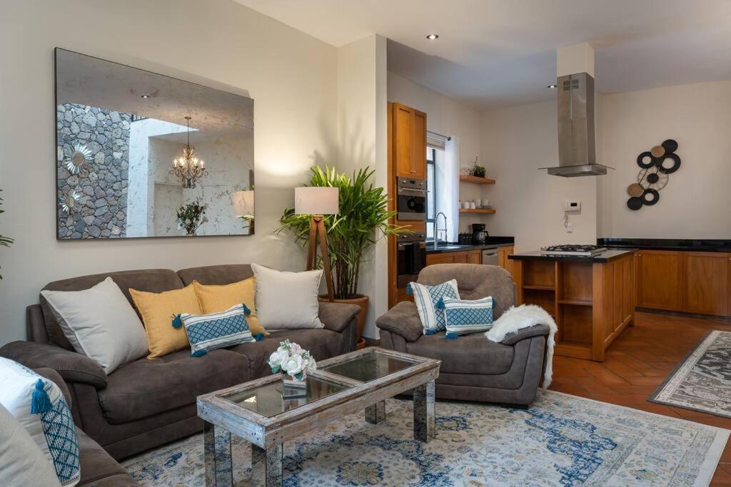 Elegant 3Br Home With Rooftop & Grill In Centro San Miguel ซานมิเกล เด อาเญนเด ภายนอก รูปภาพ